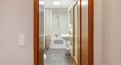 Ferienwohnung Klosterberg mit privater Terrasse, privatem Garten und Wi-Fi