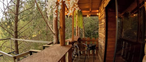 Superior boomhut | Pillowtop-bedden, gratis wifi