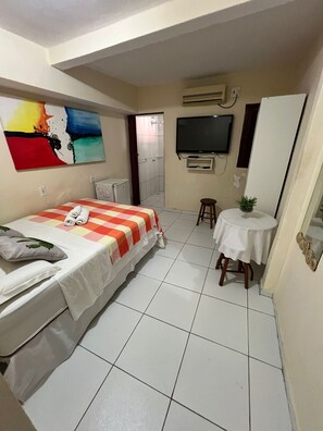 Wifi gratis y ropa de cama