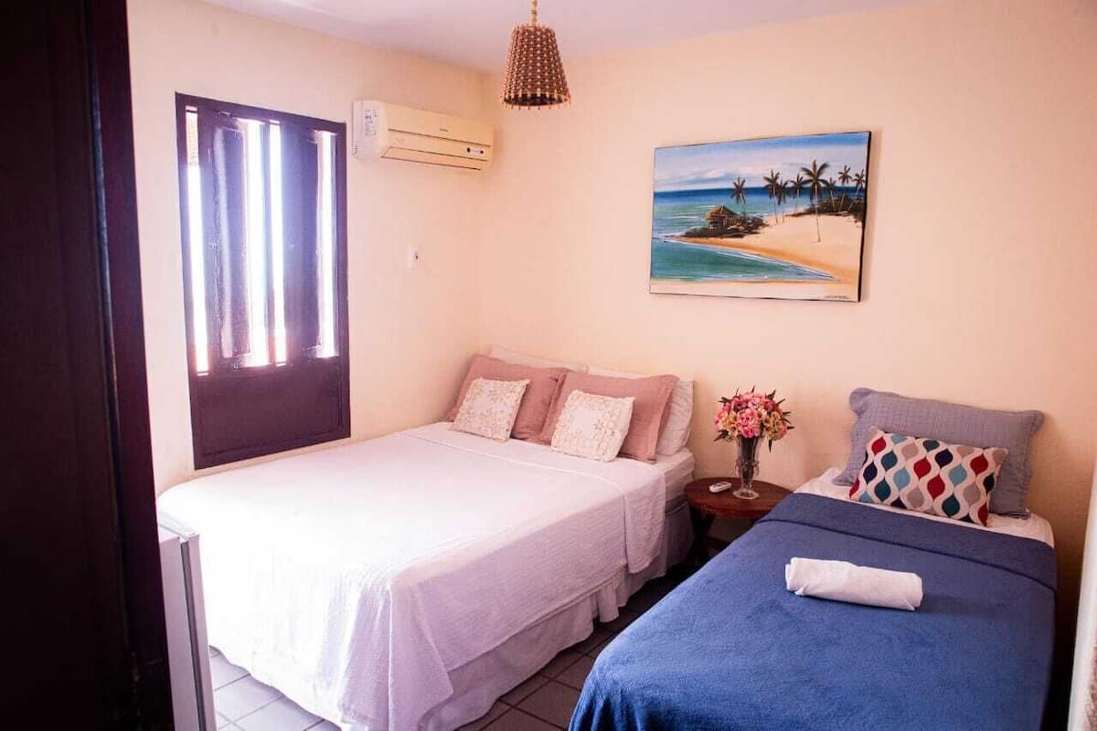 Triple Room | WiFi (free), bed sheets