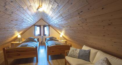 MARĆ OVKA- mountain cottage with six rooms for your relaxation