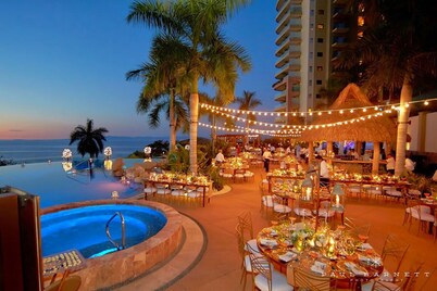 2BD Oceanview Suite Garza Blanca Puerto Vallarta