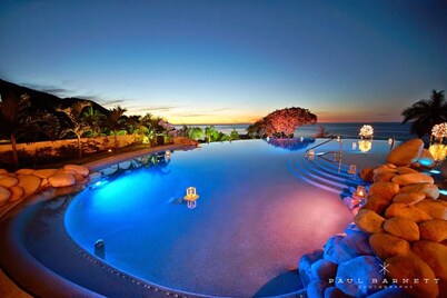 2BD Oceanview Suite Garza Blanca Puerto Vallarta