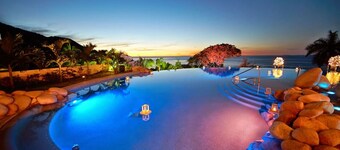 2BD Oceanview Suite Garza Blanca Puerto Vallarta