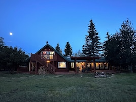 Framhlið gististaðar