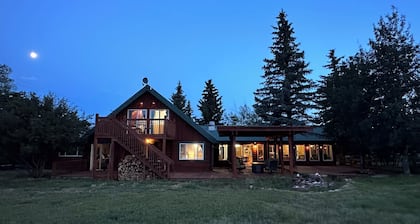 Mount Peale Country Inn and Cabins