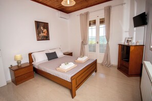 3 bedrooms, free WiFi - Giannis House 2022 by Corfu Escapes (Corfu)
