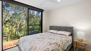 5 chambres, fer et planche Ă repasser, Wi-Fi, draps fournis