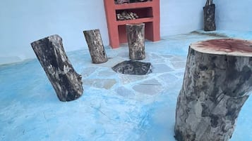 Deluxe-Ferienhütte, Poolblick | Wohnbereich