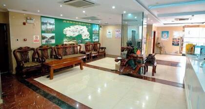 Shengchang Hotel (Xishuangbanna Gaozhuang Xishuangjing Branch)