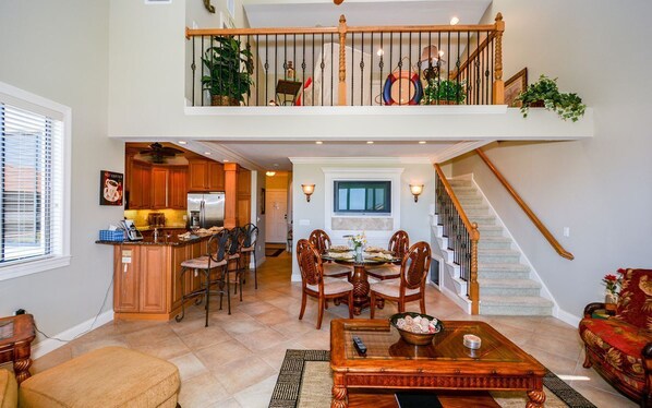 Interior - 1-403 in Sarasota, FL (Sarasota)