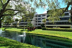 Exterior - 3-304 in Sarasota, FL (Sarasota)