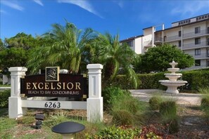 Property grounds - 5-309 in Sarasota, FL (Sarasota)