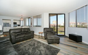 TV - G-304 Sandy Feet Retreat (Sarasota)