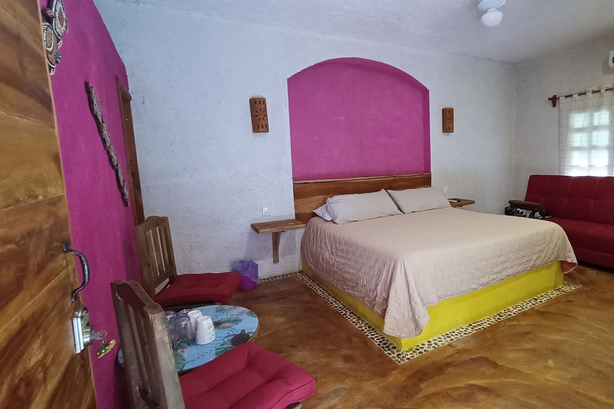 Kamar Double Tradisional, patio, pemandangan kebun | Minibar dan Wi-Fi gratis