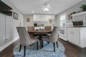 Fridge, microwave, oven, dishwasher - Huckleberry Haven: 4-bedroom Luxury Apartment (North Wales)