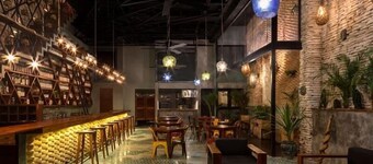 Fantastic 6BR Luxury Penthouse Villa 12ppl Rooftop Pool & Bathtub