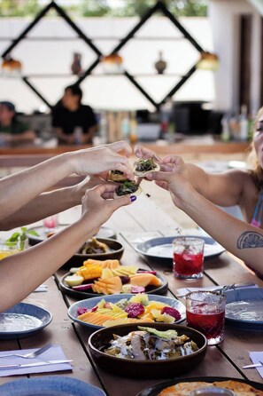 Outdoor dining - Luxury 6BR Penthouse with Private Rooftop Pool in Aldea Zama (Tulum)