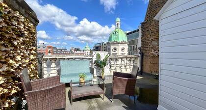 Chic 3-Bedroom flat in Farringdon, Barbican Centre