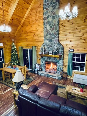 Interior - Breath of Heaven Cabin:Fishing, New Hot Tub, PETS! (Logan)