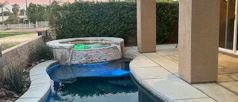 Piscina all'aperto