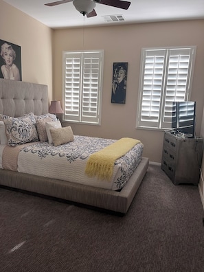 3 bedrooms, iron/ironing board, travel crib, free WiFi