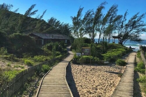 Casa na Praia da Ferrugem com 02 Vagas