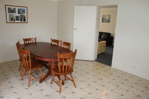 Dining - Apollo Bay Motel & Apartments (Apollo Bay)