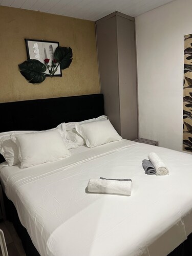 Charming 1-bedroom apartment with WiFi, AC in enjoyable Papeete