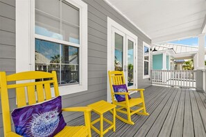Interior - Sandy Banks 120 ST (Port Aransas)