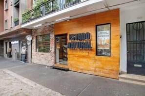 Exterior detail - Bright & sweet unit in the heart of Polanco (Mexico City)