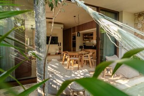 Outdoor dining - Apartment with Private Pool and Garden | •TEVA 1A (Tulum)