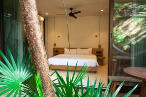1 slaapkamer, een strijkplank/strijkijzer, wifi, beddengoed