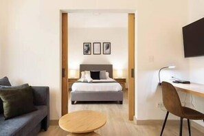 1 chambre, fer et planche à repasser, Wi-Fi