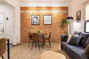 TV - Alvaro · Great location. Renovated apartament in Roma Norte (Mexico City)