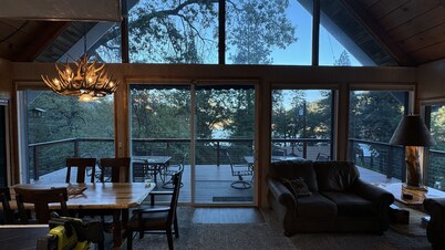 Awesome Family Lake House, Big Deck, Game Room - Shasta Lakeshore Retreat #17