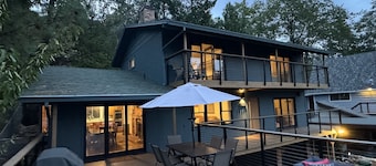 Lakeview, Pool Table, Marina Close, Sleeps 16 - Shasta Lakeshore Retreat #8
