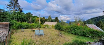 House in the countryside 4 minutes from La Bourboule.