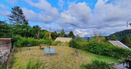 Maison dans la Nature Ă 4 min de la Bourboule.