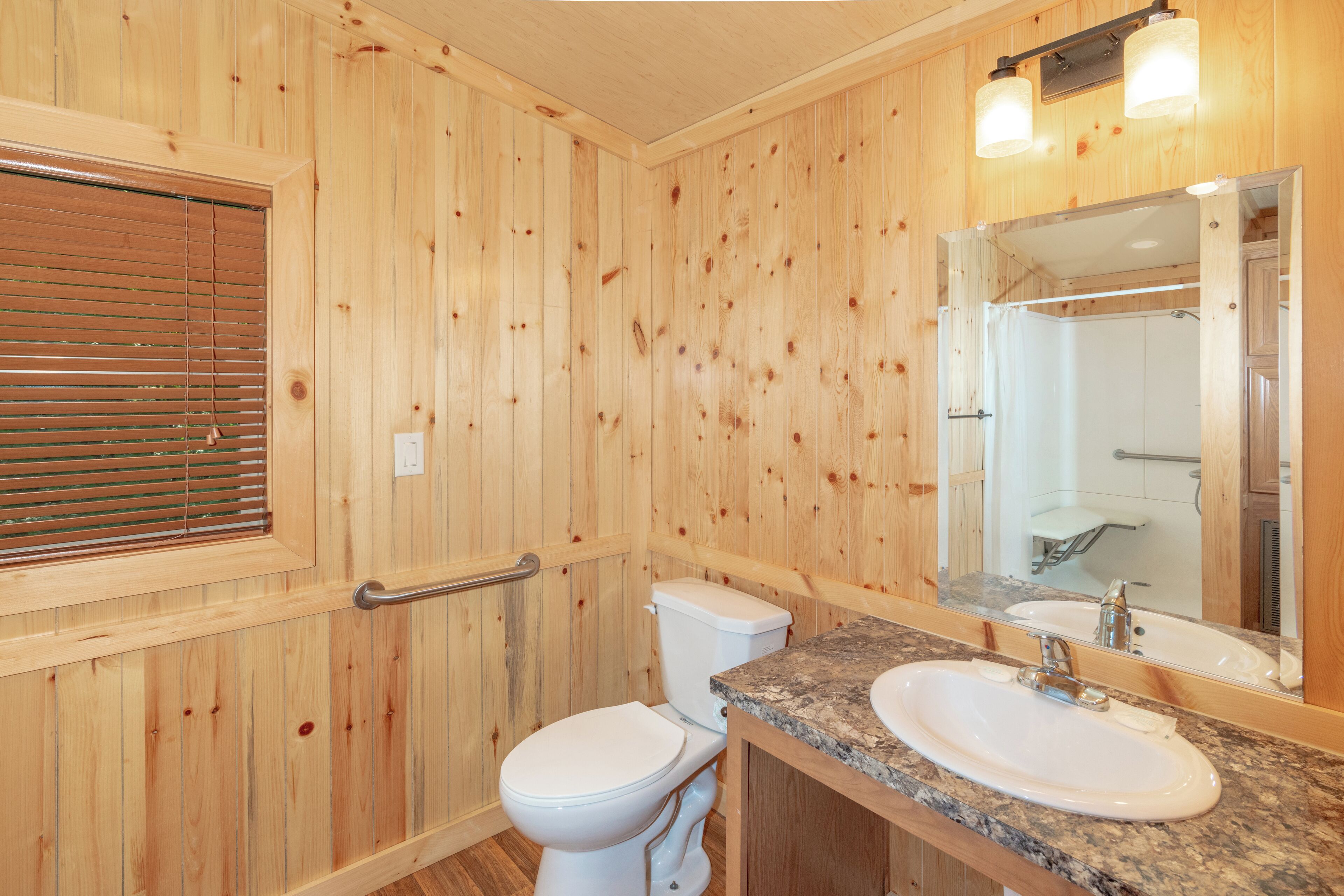 Cottage | Bathroom
