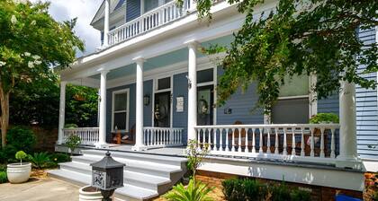 Downtown Blue Manor 1