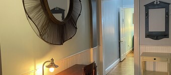 Downtown Blue Manor 1
