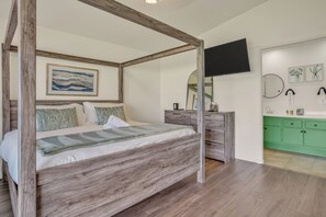 3 室のベッドルーム、デスク、アイロン / アイロン台、WiFi (無料)