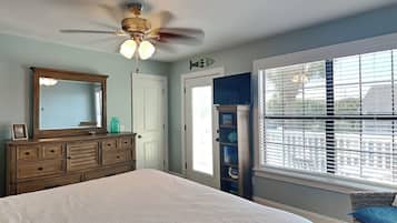 Townhome, Multiple Beds, Balcony, Garden View (Villa Chateau #10)