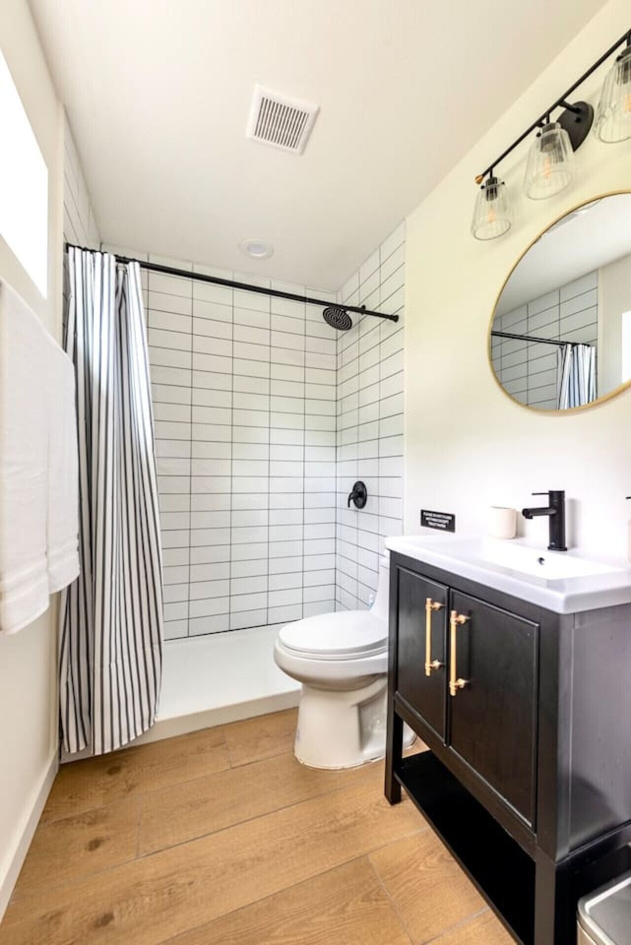 Secadora de cabello y toallas 