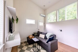 スマートテレビ、書庫