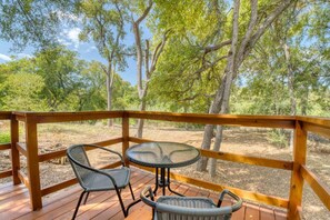 Outdoor dining - Extended Stay Retreat - A+ Deck w/ Greenbelt View! (Austin)