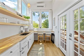 Fridge, oven, stovetop, coffee/tea maker - Extended Stay Haven: A+ Deck w/ Greenbelt Views! (Austin)
