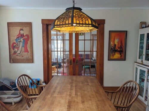 Large Sunny Downtown Artisanal Vermont Home w/ Porch, Private Chef, and Fire Pit