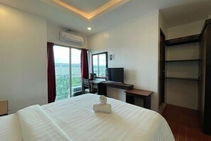 Room - Diamond Spring Hotel Angeles (Angeles)